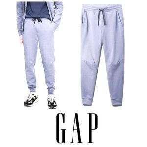 LIKE NEW! GapFit performance tech fleece jogger moto sweatpants